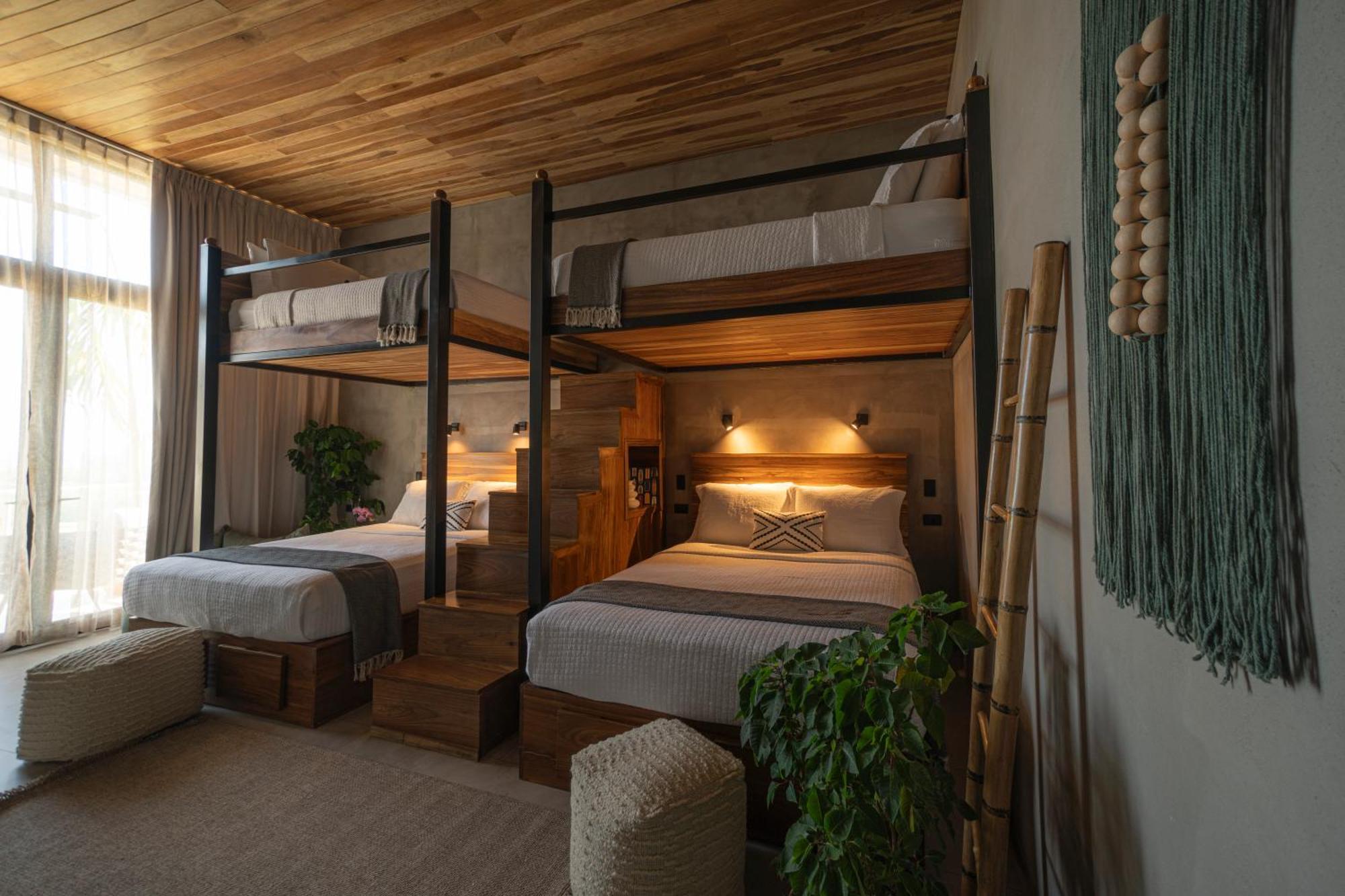Surf Synergy All-Inclusive Surf Retreat Jacó Dış mekan fotoğraf